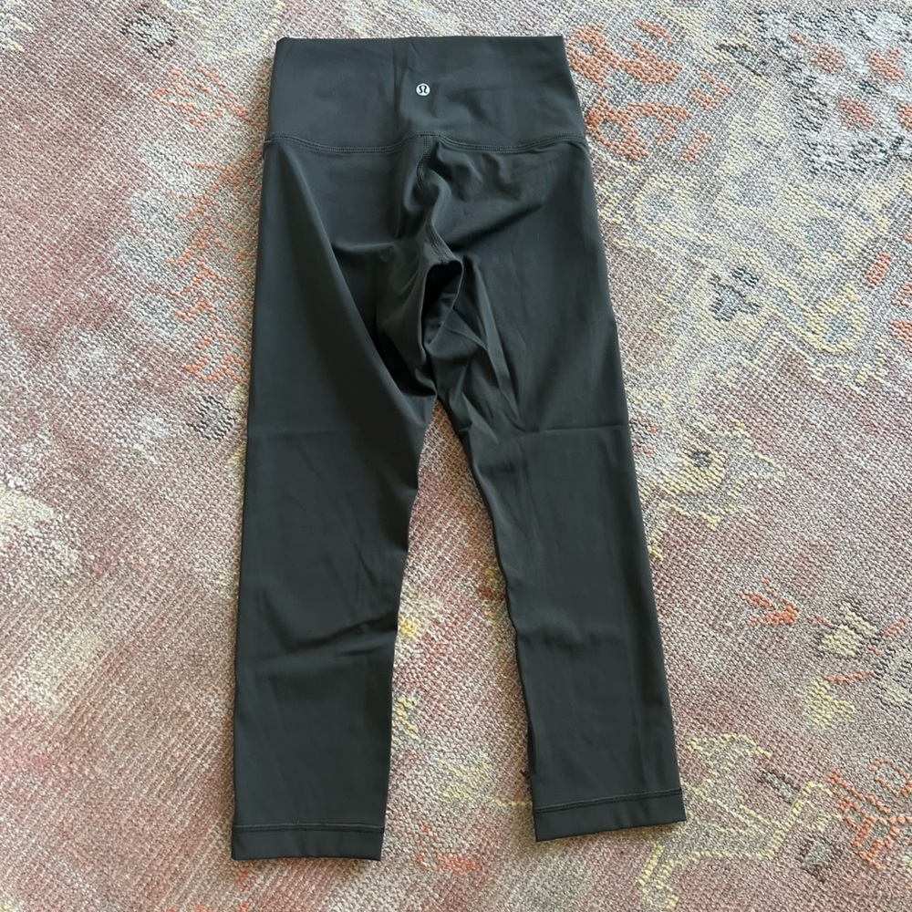 Lululemon Wunder Under Crop 21”